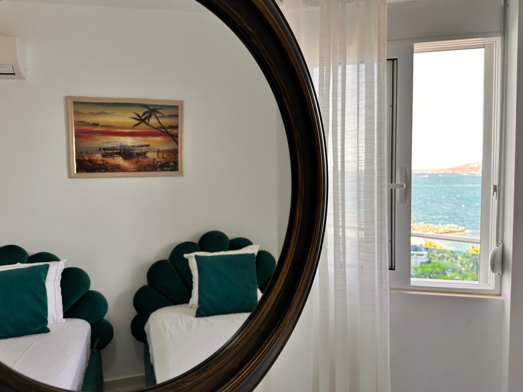 Bella Vista Hotel 4*